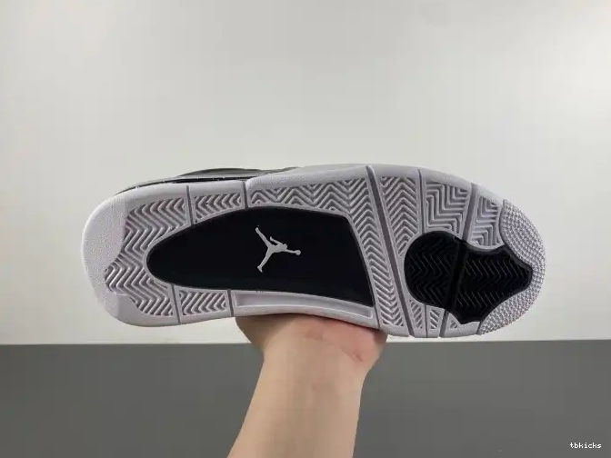 Reps TB Air 4 FQ8138-002 Fear Jordan 0521